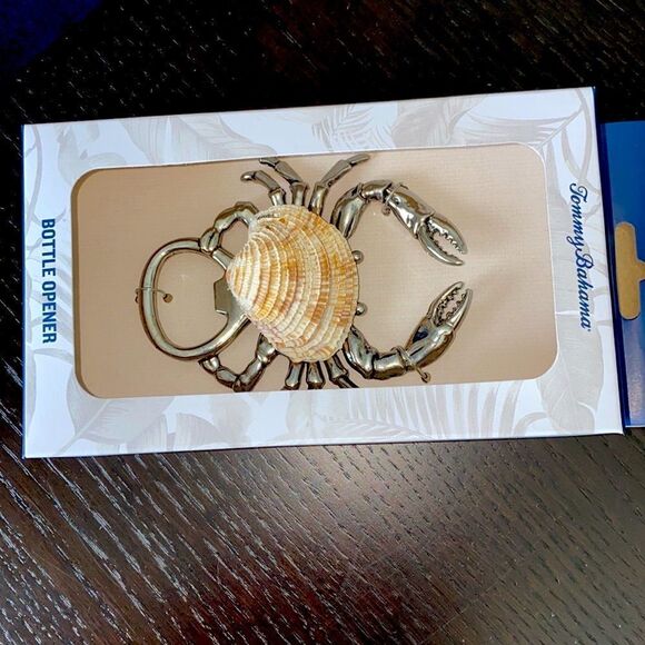 Tommy Bahama Crab bottle opener - Picture 3 of 4